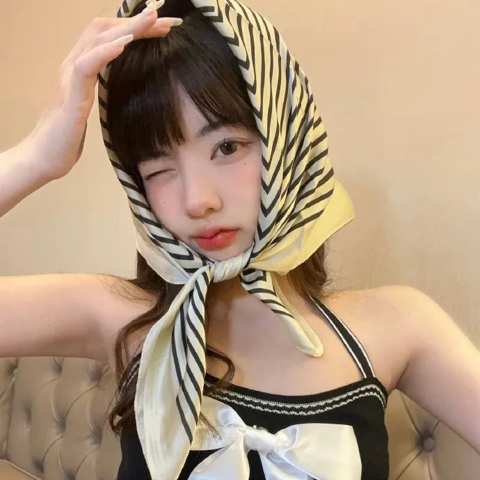 双面疑云